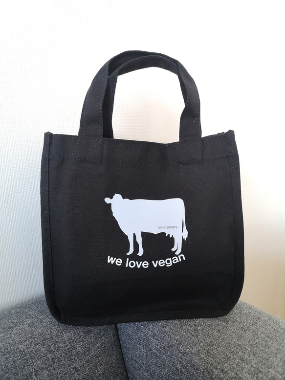 ブタさん新色全6色❤️ブタさん好きのあなたのための優しいトートバッグ(お好きな文字入れ名入れでどうぞ✨) 9枚目の画像