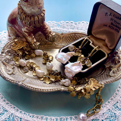 ✤ バロック真珠と真鍮シェルのピアス/スカイブルートパーズ✤ 6枚目の画像