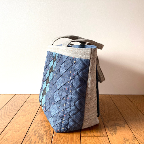 パッチワークキルトバッグ　ハンドメイド パッチワークキルト - トートバッグの人気通販 | minne byGMO