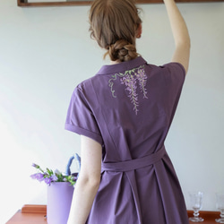 藤の花刺繍がアックセント ゆったりシルエットのロングワンピース