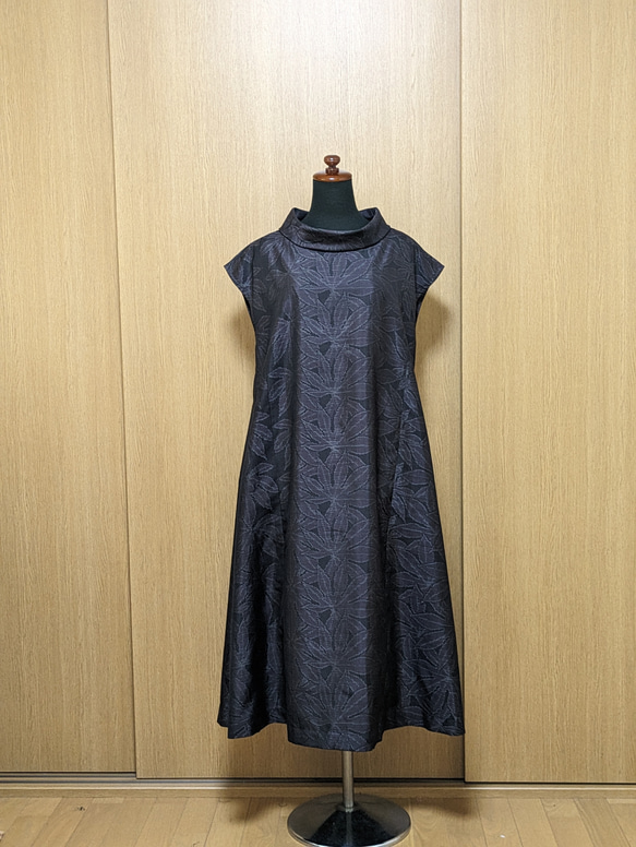 SOLD 着物リメイク ワンピース 大島紬 M〜L - ワンピース 