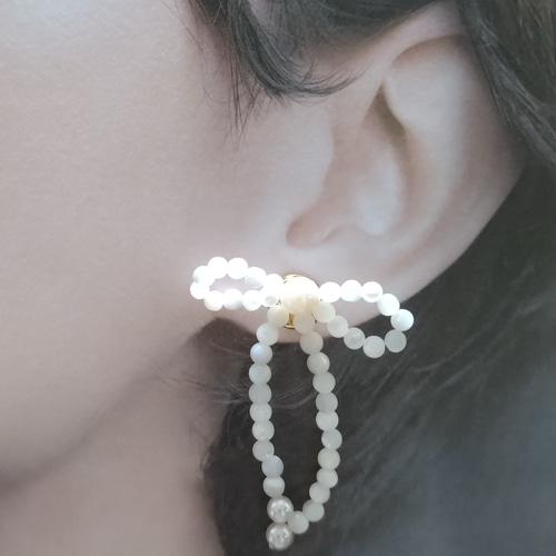 k18あこや真珠天然ダイヤモンドリボンピアス