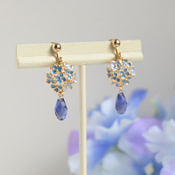 数量限定 紫陽花【ブルー】 タンザナイト ピアス イヤリング アクセサリー 誕生石　梅雨　雨 1枚目の画像