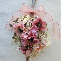 くすみピンク　華やかスワッグ　壁飾り　ゴールド　インテリア　造花　ピンク 6枚目の画像