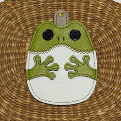 本革　カエル パスケース　アマガエル　蛙 2枚目の画像