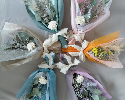 ＊パンパスグラスの花束＊ドライフラワーのブーケ　開店祝い　インテリアフラワー カラーパンパスグラスのミニブーケ 花束 母の日 ドライフラワー