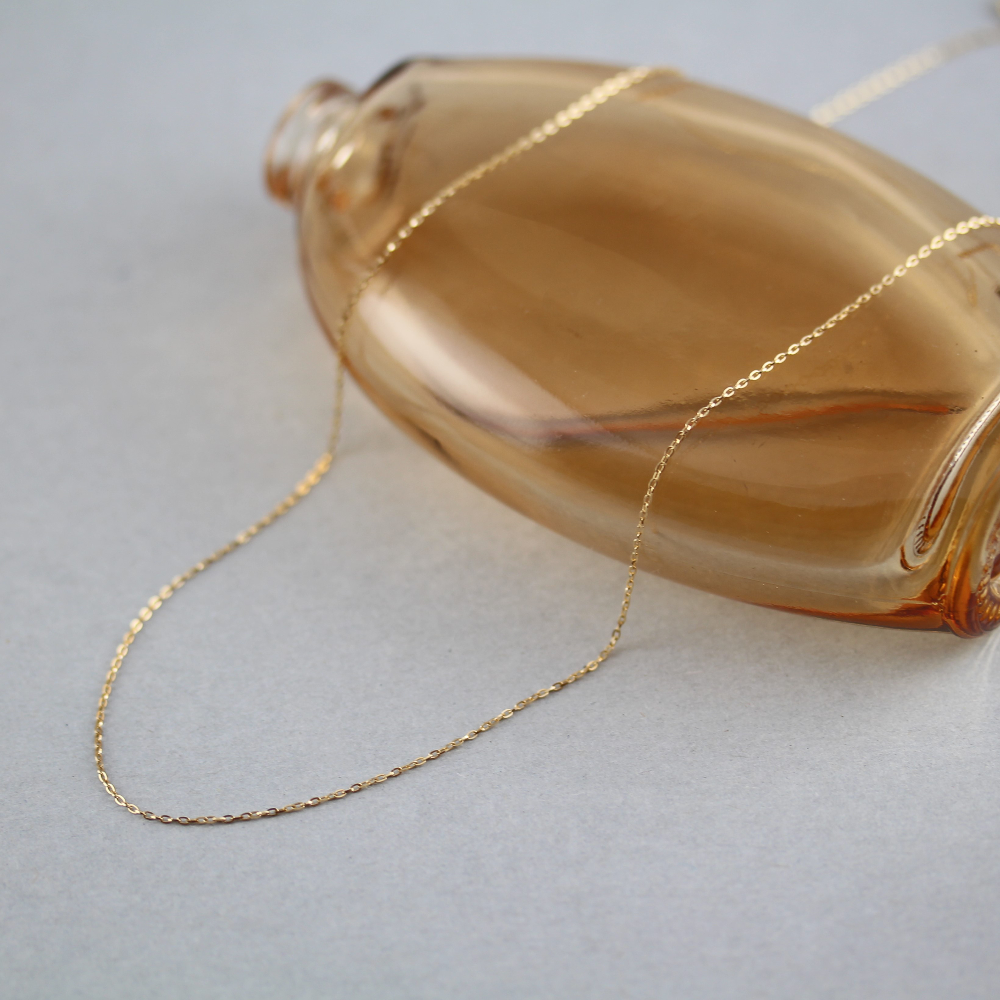 【再販×18！】冬のおしゃれに♡K18 シンプル 華奢 チェーンネックレス スキンジュエリー 重ね付け 普段使い〈46〉