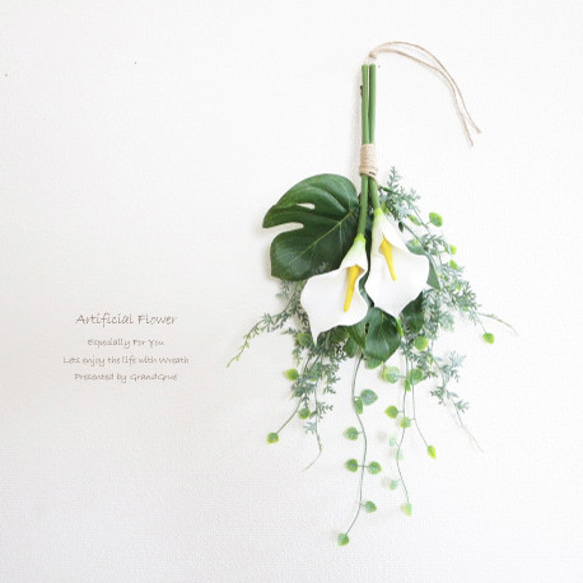 「送料無料」カラー＆モンステラ ミニスワッグリース 壁掛け（アーティフィシャルフラワー）観葉植物 1枚目の画像