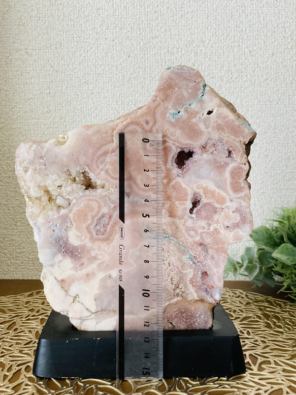 【希少】 特大　ピンクアメジスト✨　晶洞　原石　台座付き　置物 
