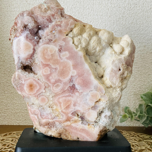 希少】 特大ピンクアメジスト✨晶洞原石台座付き置物