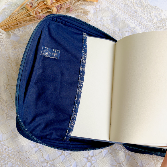 中型聖書カバー［BOXタイプ］✳︎ 北欧花柄　刺繍生地 6枚目の画像