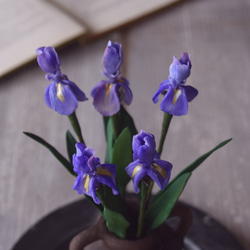 ◆粘土のお花◆　菖蒲（あやめ）　ミニサイズ　壺　A969 4枚目の画像