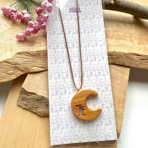 月うさぎ 両面彫刻ペンダント