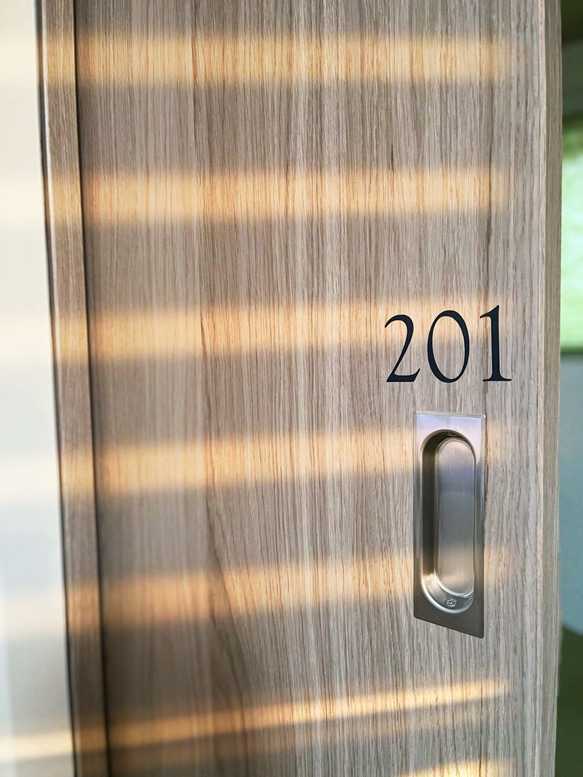 まるでホテルなルームナンバー＊オールドフォント インテリアステッカー 3枚目の画像