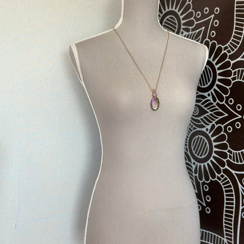 夜桜』ラブラドライトドロップとクンツァイトのマクラメペンダント