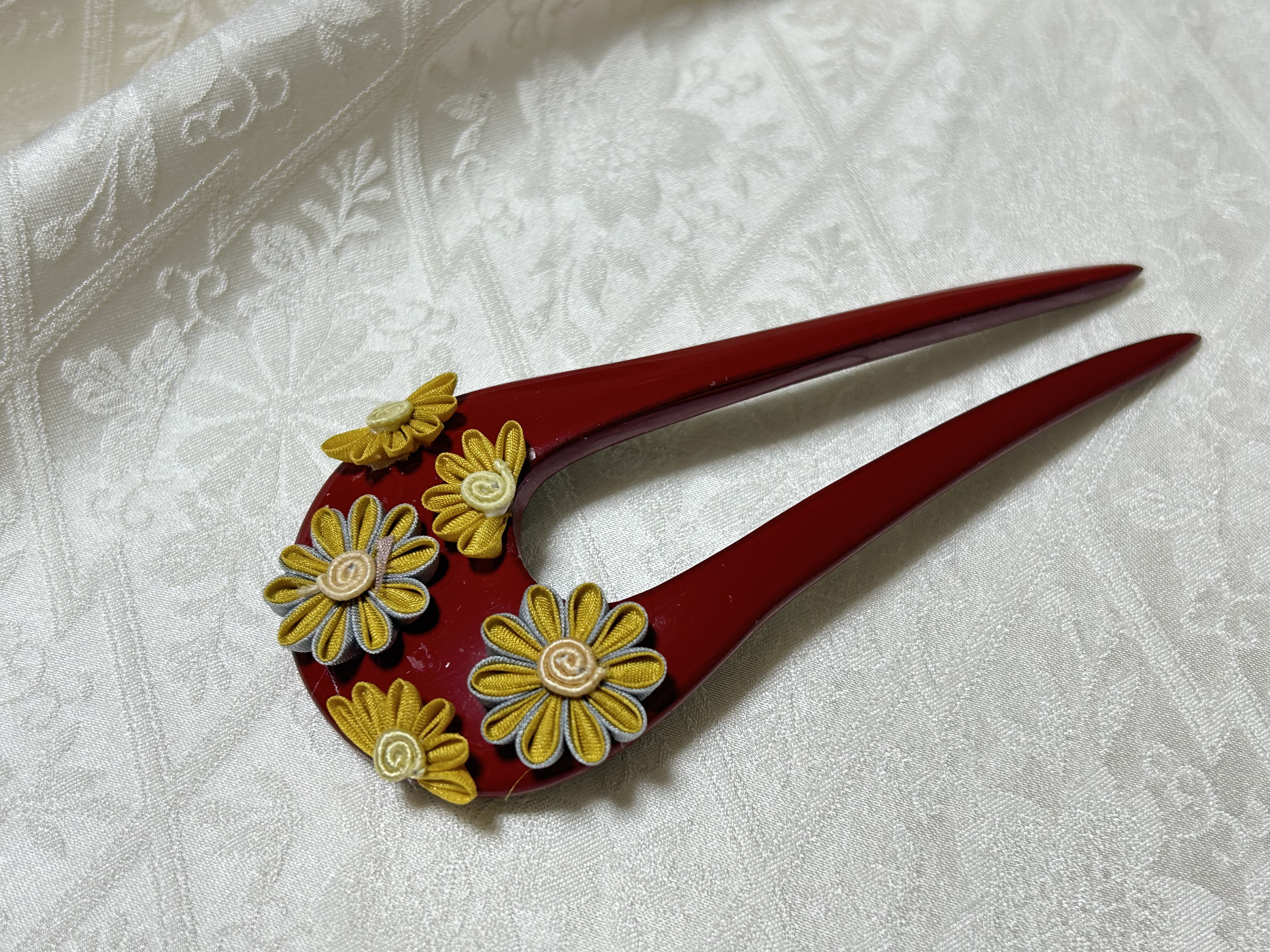 正絹羽二重つまみ細工　大人のかんざし　木台