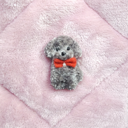 トイプードルの刺繍【受注製作】　ブローチ　キーホルダー　トイプー　プードル　犬 9枚目の画像