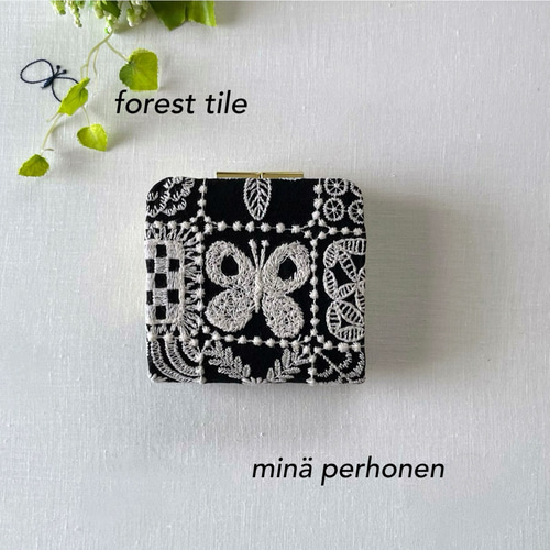ミナペルホネン 2つ折り財布 forest tile 二つ折り財布 hana