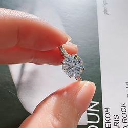 スーパーフラッシュ ラウンド 高炭素ダイヤモンド キラキラ ゴージャス 白 ホワイト リング 指輪 定番 ウェディング 17枚目の画像
