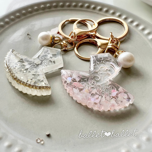 ♫再販❤︎❤️ バレリーナ チャーム バックチャーム ジャラジャラ