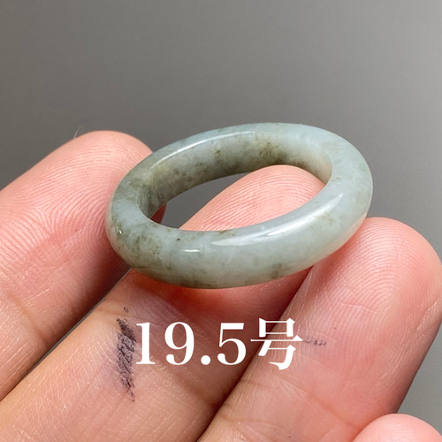 L5-166 美品 海藻 19.5号 ミャンマー産天然 A貨 本翡翠 くりぬき