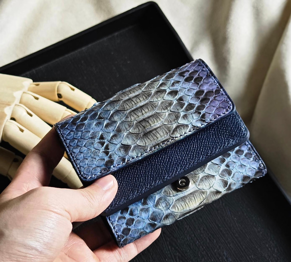 Python wallet handmade custom. パイソン革使用三つ折り財布 
