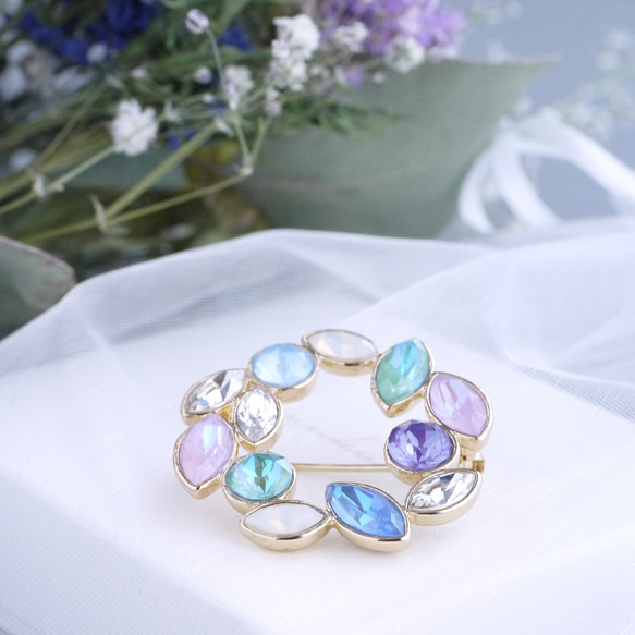 【特集に掲載】紫陽花好きな人に贈りたい やさしい色の紫陽花リースブローチ　紫陽花2025　夏の誕生花2025　 9枚目の画像