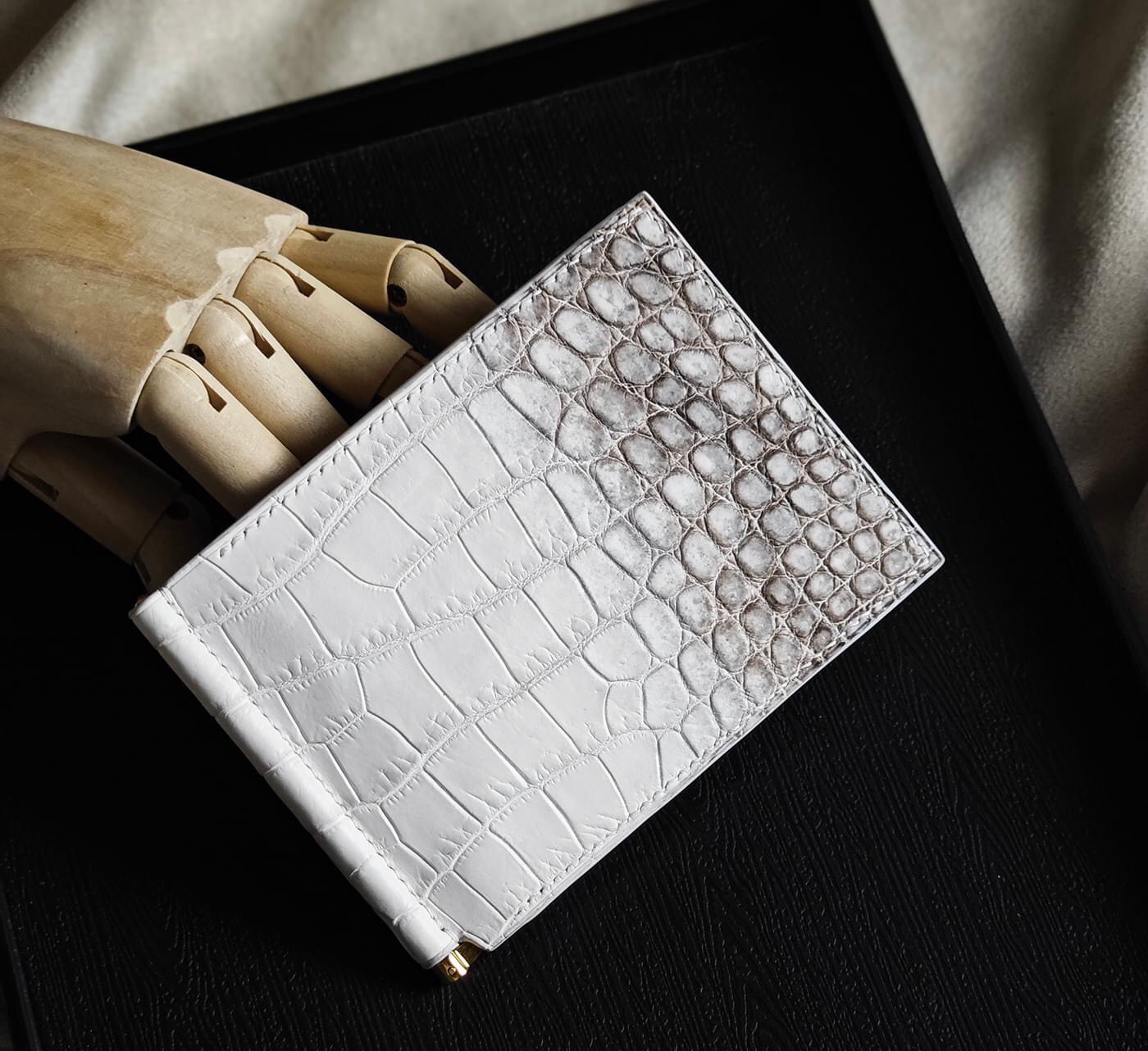 高級ヒマラヤタロコダイルのマネークリップ手縫いマネークリップ