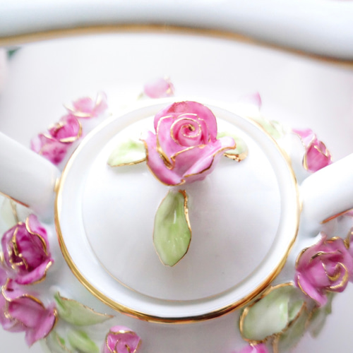 薔薇が美しいティーポット〜本金仕立て〜 ポット・急須 薔薇が美しいティーポット〜本金仕立て〜 ポット・急須