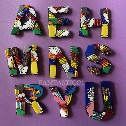 イニシャルオーダー生産】❤️ビーズ刺繍のカラフル
