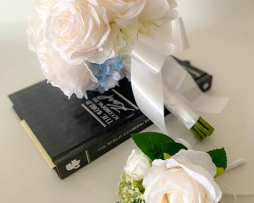 ウェディングブーケ アーティフィシャルフラワー バラ 造花・アーティフィシャルフラワー花束・造花ギフトブーケ