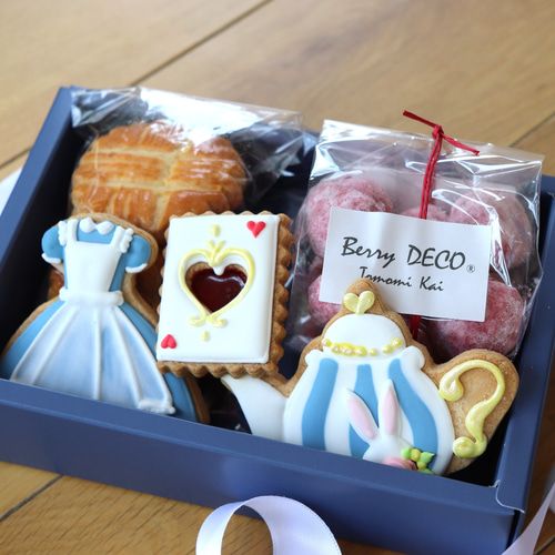 アリスのお茶会 【母の日ギフトにも】 クッキー Berry DECO 通販