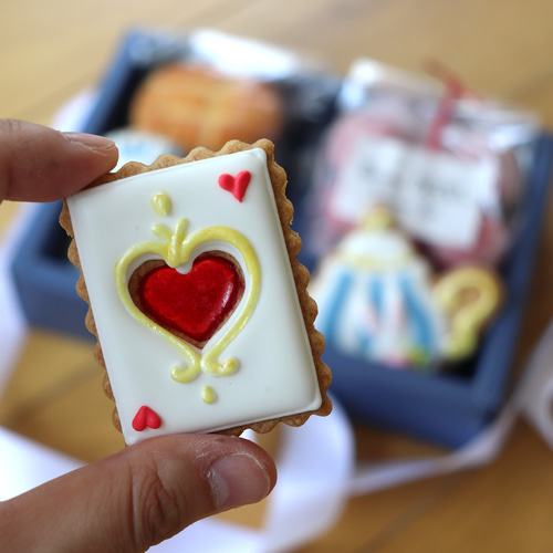 アリスのお茶会 【母の日ギフトにも】 クッキー Berry DECO 通販