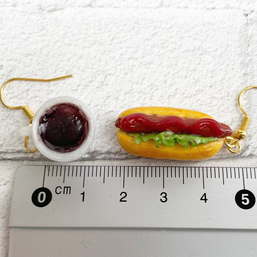ミニチュアフード コーヒー&ホットドックセット 選べる金具 ピアス
