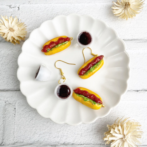 ミニチュアフード コーヒー&ホットドックセット 選べる金具 ピアス