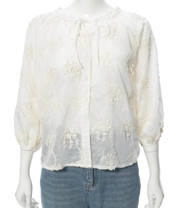 【人気】刺繍入りの白いシャツ　2024春　おしゃれブラウス　通勤　カーディガンジャケット 5枚目の画像