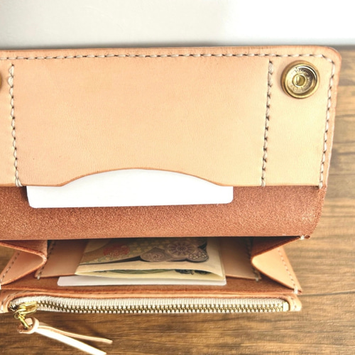 本革×手縫い」ミドルトラッカーウォレット Middlet Trucker Wallet
