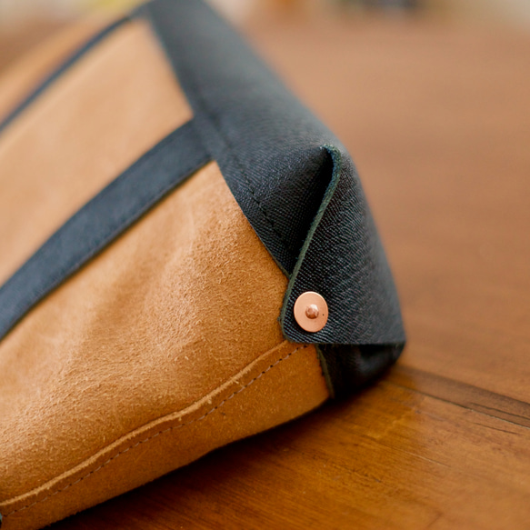 キャンバストートバッグ調のレザーバッグ　本革で選べるカラー、カスタマイズ可能　肩掛け、手持ち、斜めがけ　男女兼用 