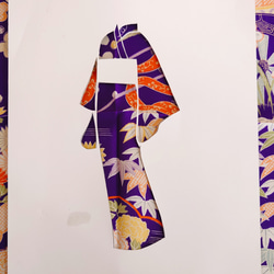 【古布】ポリエステル　紫地に梅笹・御所車　ドール着物サイズ 3枚目の画像