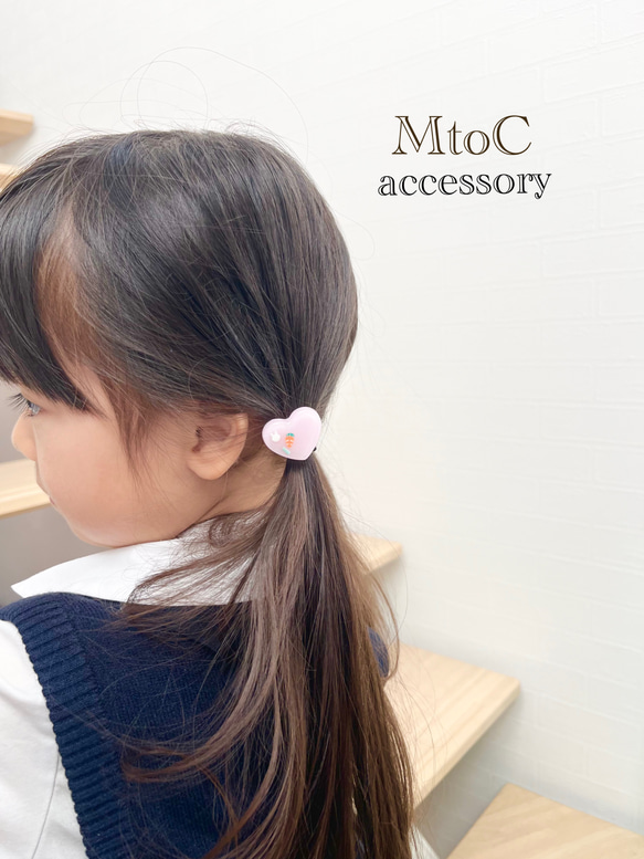 【 レジン　キラキラハートヘアゴム　キッズ　ベビー 】　子供　ヘアアクセサリー　ギフト　かわいい　ラメ入り　シンプル　 9枚目の画像