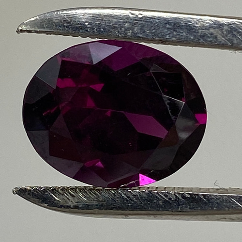 ロードライトガーネットルース非加熱天然1.7ctRhodolite Garnet ロード