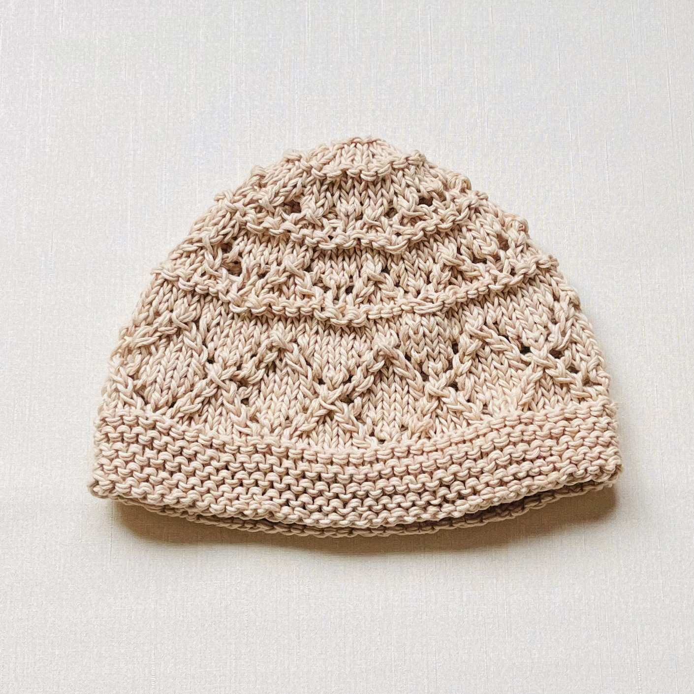 コットンの帽子  キャップ   ベージュ  手編み