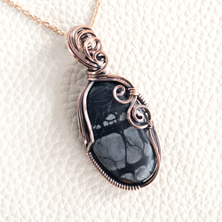 【専用】純銀ピーターサイト&ブルーオパール❅ワイヤーアートペンダントT他1点 ワイヤー ネックレス・ペンダント の人気通販｜Creema(クリーマ) 国内