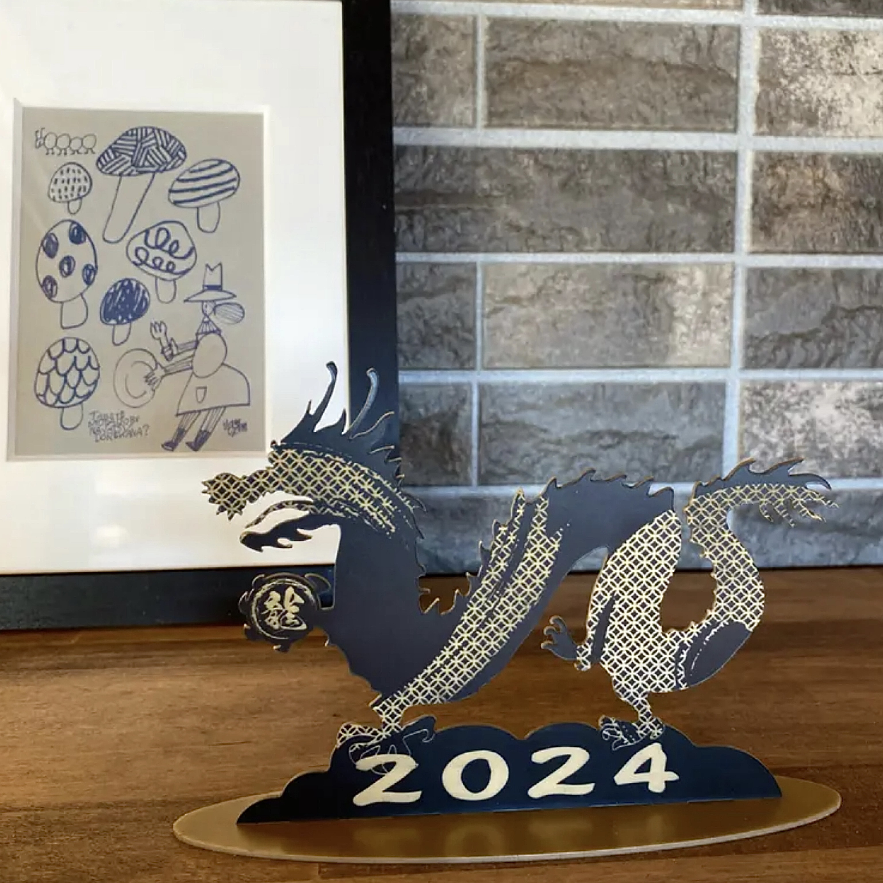 アンリークイール ラージショルダートート コーラルピンク 犬＆魚刺繍 ポーチP付 アンリークイール ラージショルダートート コーラルピンク 犬