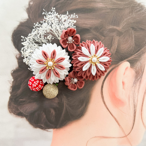 つまみ細工髪飾り 成人式 結婚式 和玉 赤白ピンク かすみ草 8点セット
