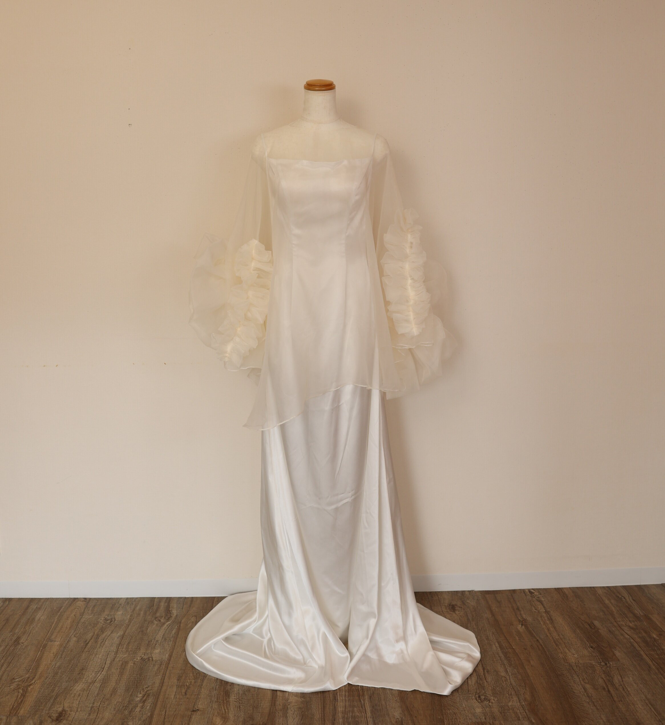 送料無料！パーティードレス ツーピース トップス+スカート オーガンジー アイボリー 結婚式 前撮り