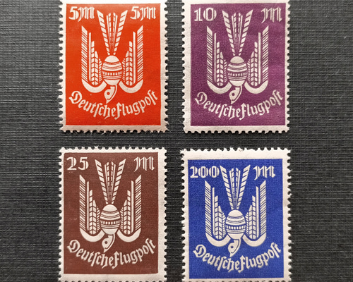 アメリカ 1930年航空切手ツェッペリン号3種 - 日本切手・外国