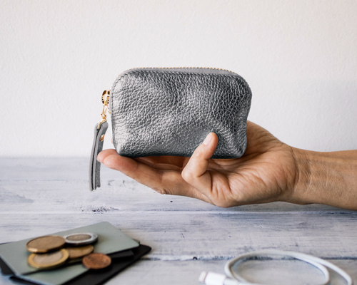 f9bf7105c5b4e3a8de15c28ea584ec