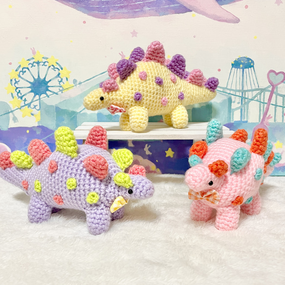 カラフルドットステゴサウルスちゃん あみぐるみ ひなたすみこ 通販