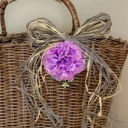 【母の日/Mother's Day】カーネーションのバッグコサージュ（purple)/アーティフィシャルフラワー/造花 5枚目の画像